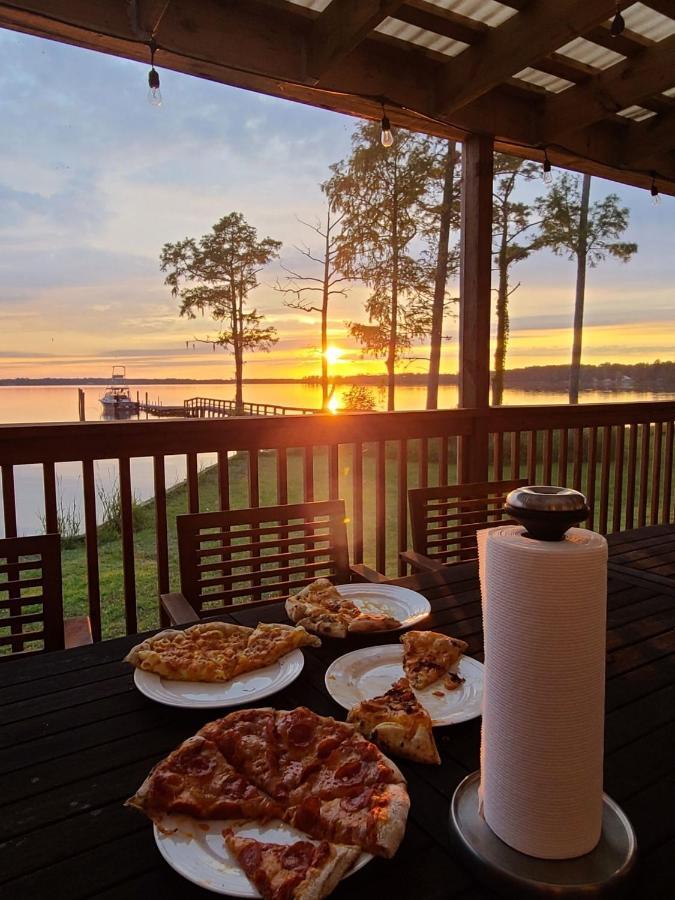 Apartamento Dances Bay Elizabeth City Exterior foto